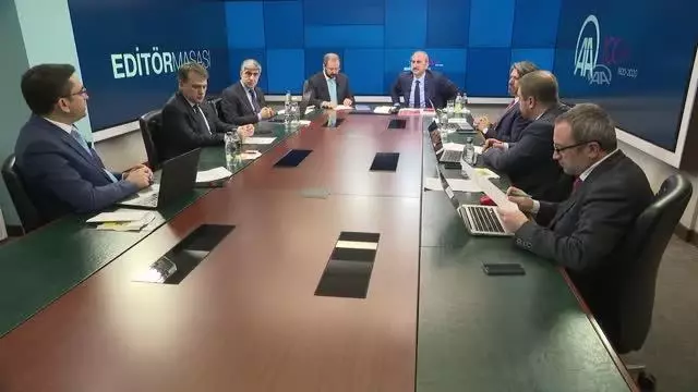Bakan Gül: 'Çocuk ve aile mahkemelerinin fiziki anlamda ayrı mimariyle oluşmasını istiyoruz ' Bakan Gül: 'Çocuk ve aile mahkemelerinin fiziki anlamda ayrı mimariyle oluşmasını istiyoruz '