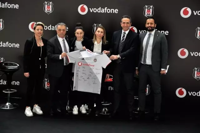 Beşiktaş Kadın Futbol Takımı'nın sponsoru oldu Beşiktaş Kadın Futbol Takımı'nın sponsoru oldu