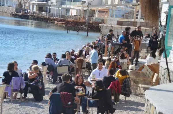 Bodrum'da 'rehavete kapılmayın' uyarısı Bodrum'da 'rehavete kapılmayın' uyarısı