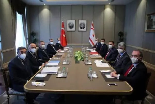 Oktay ve Saner, Türkiye-KKTC 2021 Yılı İktisadi ve Mali İşbirliği Anlaşmasını imzaladı Oktay ve Saner, Türkiye-KKTC 2021 Yılı İktisadi ve Mali İşbirliği Anlaşmasını imzaladı