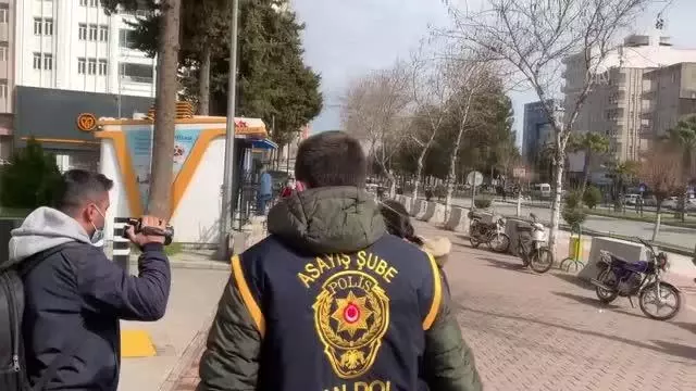 Dolandırıcılık yaptığı iddiasıyla 1 kişi tutuklandı Dolandırıcılık yaptığı iddiasıyla 1 kişi tutuklandı