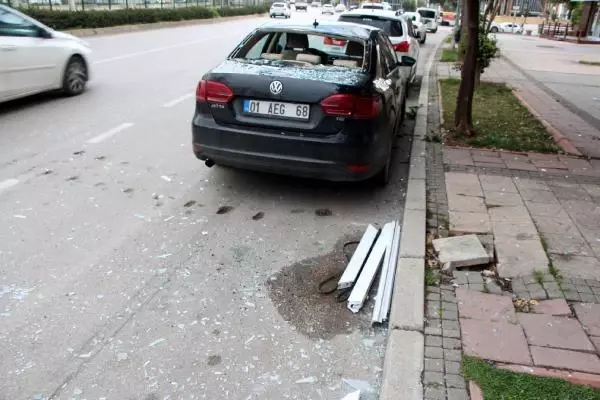 Duş almak için girdiği banyoda sigara yaktı, doğal gazlı şofben patladı Duş almak için girdiği banyoda sigara yaktı, doğal gazlı şofben patladı