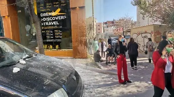 (EK FOTOĞRAFLI) Yunanistan'da 6.3 büyüklüğünde deprem (EK FOTOĞRAFLI) Yunanistan'da 6.3 büyüklüğünde deprem