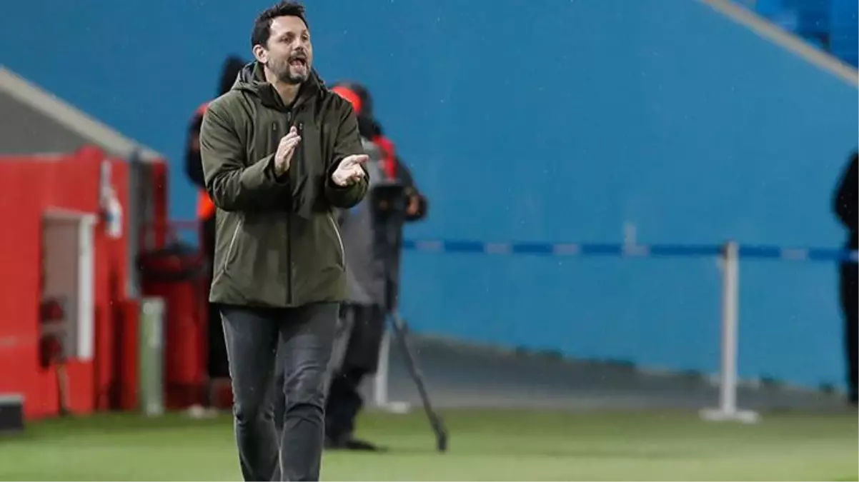 Erol Bulut, Carlos Alberto Parreira'nın 25 yıllık rekorunu tarihe gömdü
