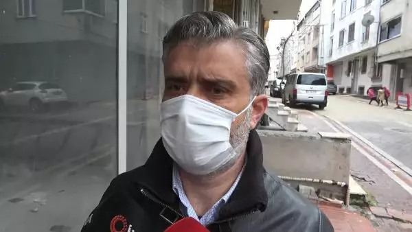 Esenyurt'ta taksicinin boğazına bıçak dayayıp, parasını gasbeden şüpheli yakalandı Esenyurt'ta taksicinin boğazına bıçak dayayıp, parasını gasbeden şüpheli yakalandı