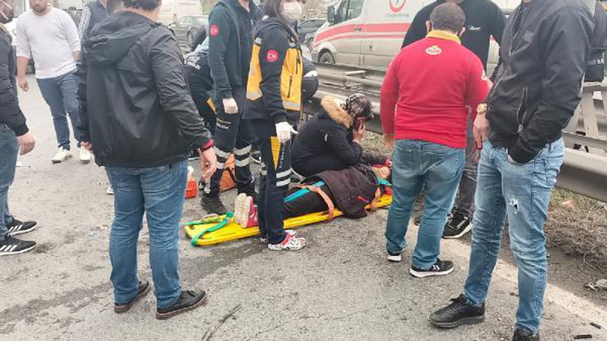 Esenyurt TEM Bağlantı yolunda kaza (1)