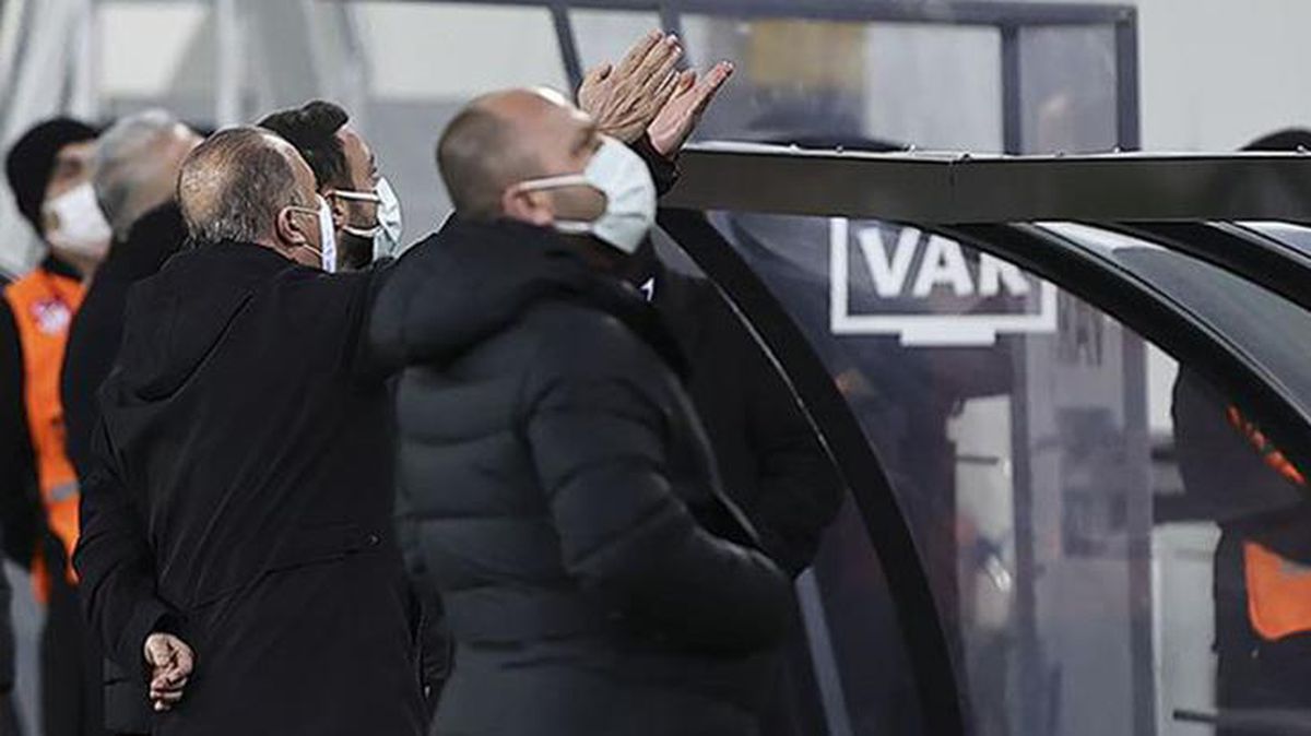 Fatih Terim, Ankaragücü maçında bir pozisyon sonrası sarı-lacivertlilerin yöneticileriyle tartıştı