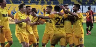 Çaykur: Galatasaray, Ankaragücü deplasmanında 2-1 yenilerek zirve yolunda büyük yara aldı Çaykur: Galatasaray, Ankaragücü deplasmanında 2-1 yenilerek zirve yolunda büyük yara aldı
