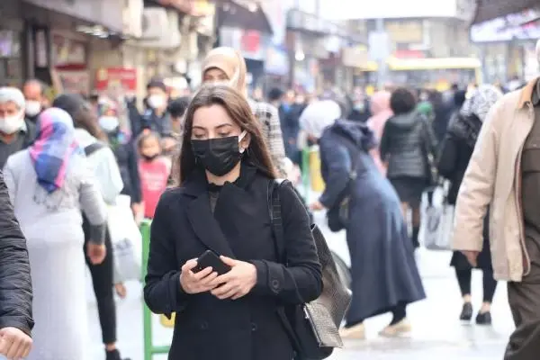 Son dakika haber | Gaziantep'te çarşı ve meydanlarda yoğunluk Son dakika haber | Gaziantep'te çarşı ve meydanlarda yoğunluk