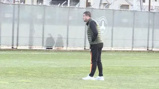 Giresunspor Teknik Direktörü Hakan Keleş: 'Yolumuza devam ediyoruz' Giresunspor Teknik Direktörü Hakan Keleş: 'Yolumuza devam ediyoruz'