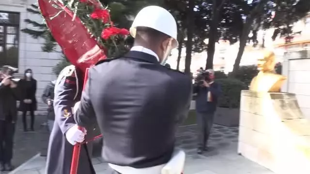 Hatay'ın ilk ve tek Cumhurbaşkanı Tayfur Sökmen vefatının 41. yılında anıldı Hatay'ın ilk ve tek Cumhurbaşkanı Tayfur Sökmen vefatının 41. yılında anıldı