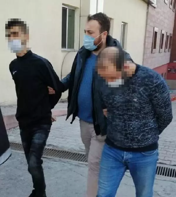 Son dakika haber... Kayseri'de uyuşturucu operasyonu: 5 gözaltı Son dakika haber... Kayseri'de uyuşturucu operasyonu: 5 gözaltı