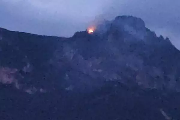 KKTC'de tarihi St. Hilarion Kalesi'nde yangın! KKTC'de tarihi St. Hilarion Kalesi'nde yangın!