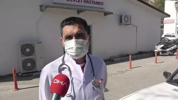 Son dakika haberi... Marmaris'te yerleşik yaşayan 65 yaş ve üzeri yabancılar, 2'nci doz aşılarını oldu Son dakika haberi... Marmaris'te yerleşik yaşayan 65 yaş ve üzeri yabancılar, 2'nci doz aşılarını oldu