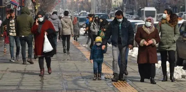 Son dakika haberi! Mavi kategorideki Muş'ta validen 'gevşeme' uyarısı: Herkes maske takacak Son dakika haberi! Mavi kategorideki Muş'ta validen 'gevşeme' uyarısı: Herkes maske takacak
