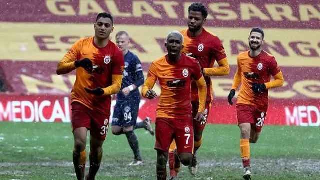 Mostafa Mohamed başarılı performansıyla dünyaca ünlü spor gazetesi Marca'ya haber oldu Mostafa Mohamed başarılı performansıyla dünyaca ünlü spor gazetesi Marca'ya haber oldu