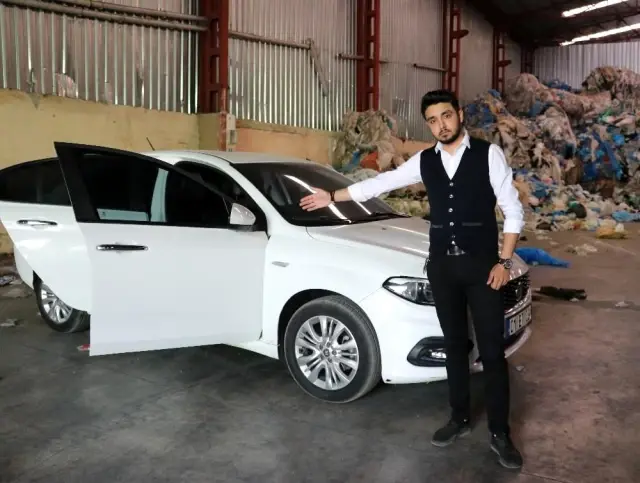 Sıfır aldığı otomobili ekspere sokan vatandaş, aracın iki kapısının değişmiş olduğunu öğrenince yıkıldı Sıfır aldığı otomobili ekspere sokan vatandaş, aracın iki kapısının değişmiş olduğunu öğrenince yıkıldı