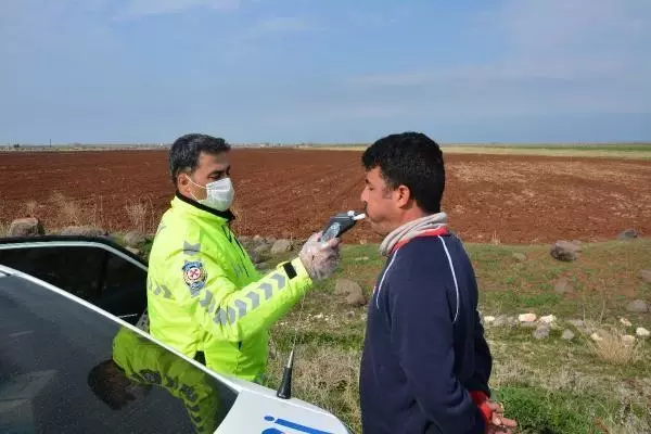 Siverek'te zincirleme kaza: 1 ölü, 1 yaralı Siverek'te zincirleme kaza: 1 ölü, 1 yaralı