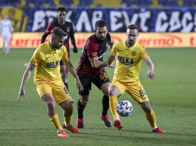 Hikmet Karaman'dan Galatasaray maçı yorumu Hikmet Karaman'dan Galatasaray maçı yorumu