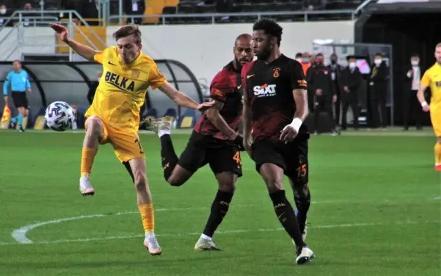 Hikmet Karaman'dan Galatasaray maçı yorumu Hikmet Karaman'dan Galatasaray maçı yorumu