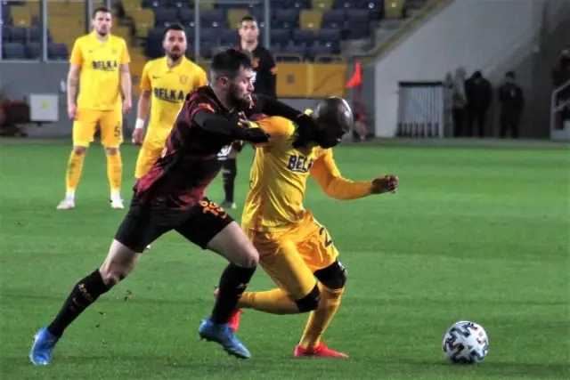 Hikmet Karaman'dan Galatasaray maçı yorumu Hikmet Karaman'dan Galatasaray maçı yorumu