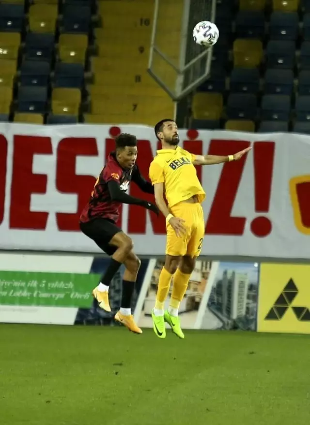 Hikmet Karaman'dan Galatasaray maçı yorumu Hikmet Karaman'dan Galatasaray maçı yorumu