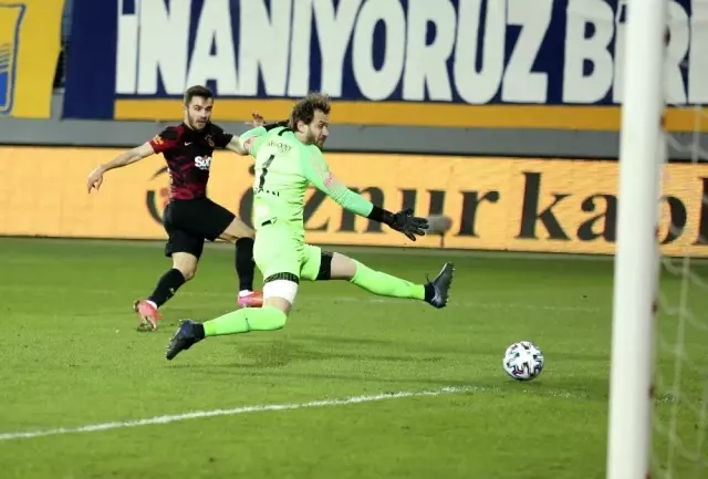 Hikmet Karaman'dan Galatasaray maçı yorumu Hikmet Karaman'dan Galatasaray maçı yorumu