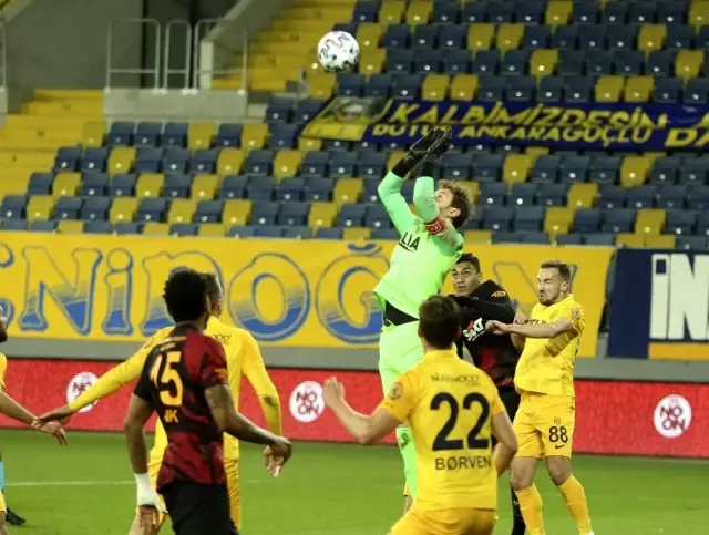 Hikmet Karaman'dan Galatasaray maçı yorumu Hikmet Karaman'dan Galatasaray maçı yorumu