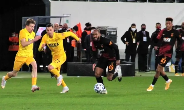 Hikmet Karaman'dan Galatasaray maçı yorumu Hikmet Karaman'dan Galatasaray maçı yorumu