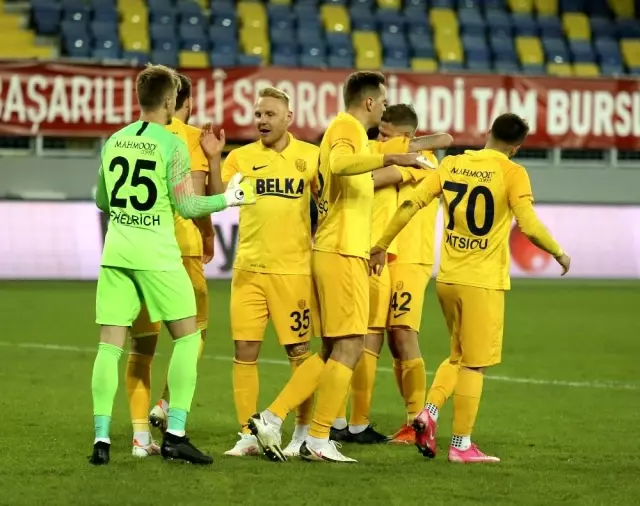 Hikmet Karaman'dan Galatasaray maçı yorumu Hikmet Karaman'dan Galatasaray maçı yorumu