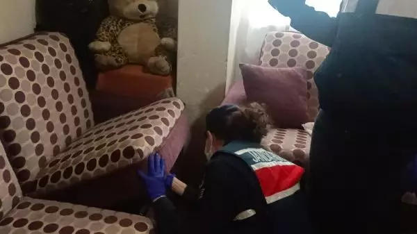 Suriyeli kadınlara kürtaj yapan sahte doktor gözaltına alındı Suriyeli kadınlara kürtaj yapan sahte doktor gözaltına alındı