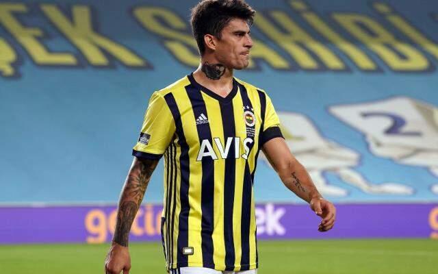 Uzun süredir sahalardan uzak kalan Diego Perotti, sakatlığı ve kariyerine ilişkin açıklamalarda bulundu Uzun süredir sahalardan uzak kalan Diego Perotti, sakatlığı ve kariyerine ilişkin açıklamalarda bulundu