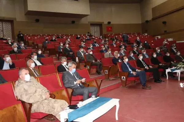 Son dakika haber: Vali Şahin'den uyarı: Denetimi sıkı tutmazsak mavilikler önce sararır, sonra kızarır Son dakika haber: Vali Şahin'den uyarı: Denetimi sıkı tutmazsak mavilikler önce sararır, sonra kızarır