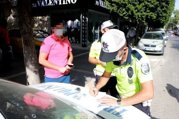 Adana'da mahkeme 'sokağa çıkma kısıtlaması ihlali' cezasını iptal etti