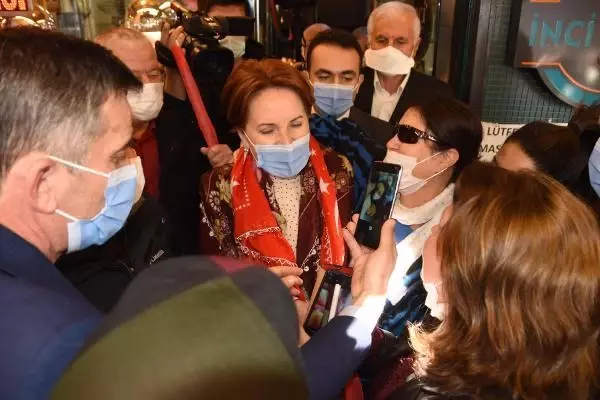 Akşener: Ümit Özdağ'a hayatta başarılar (2) Akşener: Ümit Özdağ'a hayatta başarılar (2)