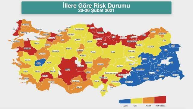 Bakan Koca 'çok yüksek risk' grubundaki 5 ilin valisi ve sağlık müdürleriyle görüştü Bakan Koca 'çok yüksek risk' grubundaki 5 ilin valisi ve sağlık müdürleriyle görüştü