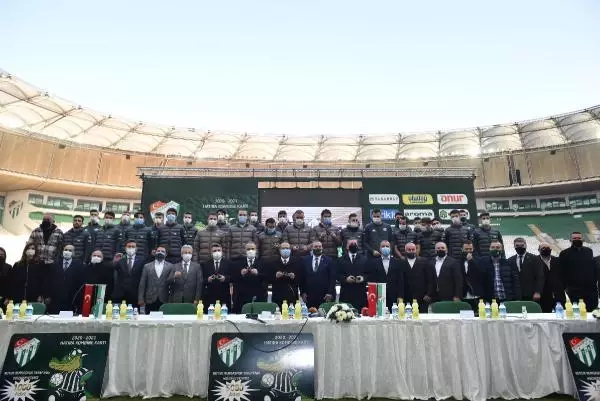 Bursaspor'dan 'Hatıran Yeter Kombine Kartı' kampanyası Bursaspor'dan 'Hatıran Yeter Kombine Kartı' kampanyası