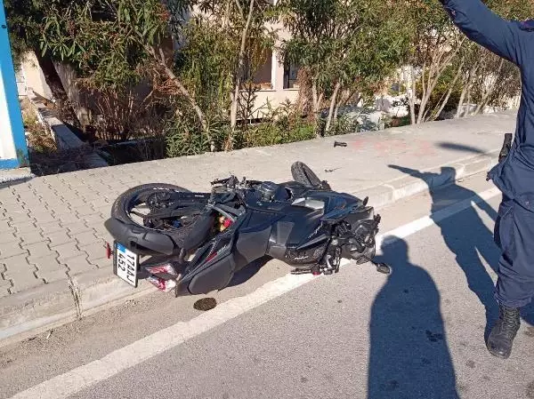 Son dakika haber! Çanakkale'de önce kaldırma ardından direğe çarpan motosikletteki uzman çavuş öldü Son dakika haber! Çanakkale'de önce kaldırma ardından direğe çarpan motosikletteki uzman çavuş öldü