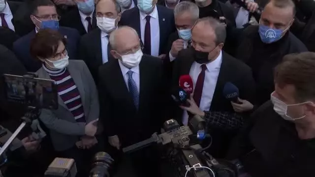 CHP Genel Başkanı Kılıçdaroğlu, Avcılar'da kentsel dönüşüm toplantısına katıldı CHP Genel Başkanı Kılıçdaroğlu, Avcılar'da kentsel dönüşüm toplantısına katıldı