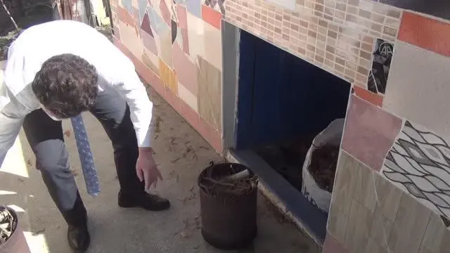 Çocuklar için kütüphane kuran Emin Akay için anma etkinliği Çocuklar için kütüphane kuran Emin Akay için anma etkinliği