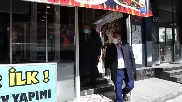 Çubuk'ta lokanta ve kafelerde Kovid-19 denetimi yapıldı Çubuk'ta lokanta ve kafelerde Kovid-19 denetimi yapıldı