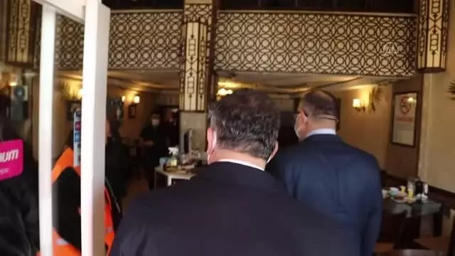 Çubuk'ta lokanta ve kafelerde Kovid-19 denetimi yapıldı Çubuk'ta lokanta ve kafelerde Kovid-19 denetimi yapıldı