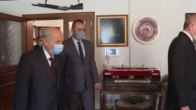 Cumhurbaşkanı Erdoğan'ın MHP Genel Başkanı Bahçeli'yi ziyareti sona erdi Cumhurbaşkanı Erdoğan'ın MHP Genel Başkanı Bahçeli'yi ziyareti sona erdi