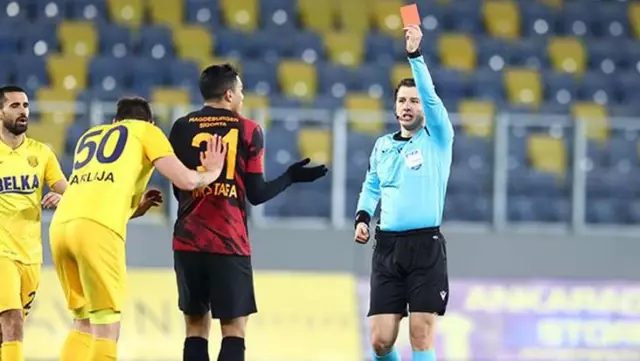 Galatasaray, Mohamed'in ceza almaması için MHK'ye başvurdu Galatasaray, Mohamed'in ceza almaması için MHK'ye başvurdu