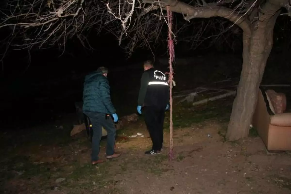 Son dakika haberleri | Husumetlisine pompalı tüfekle ateş açarken kendi eşini vurdu