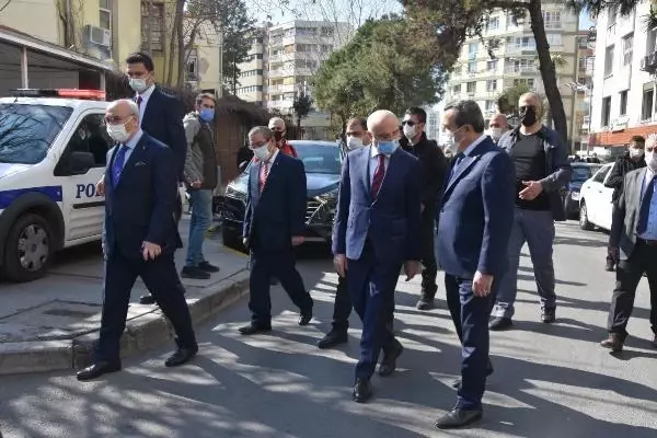 Son dakika... İçişleri Bakan Yardımcısı Erdil'den İzmir'de denetim Son dakika... İçişleri Bakan Yardımcısı Erdil'den İzmir'de denetim