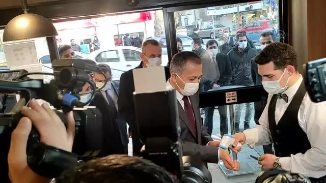 İstanbul Valisi Yerlikaya, 'Dinamik Denetim Süreci' uygulamasına katıldı İstanbul Valisi Yerlikaya, 'Dinamik Denetim Süreci' uygulamasına katıldı