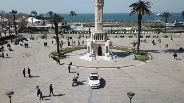 İzmir Valiliğinden 'Birlikte başaracağız' paylaşımı İzmir Valiliğinden 'Birlikte başaracağız' paylaşımı