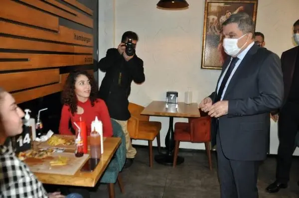 Karaman Valisi'nden uyarı: Kurallara uymazsak, mekanlar yeniden kapanır Karaman Valisi'nden uyarı: Kurallara uymazsak, mekanlar yeniden kapanır