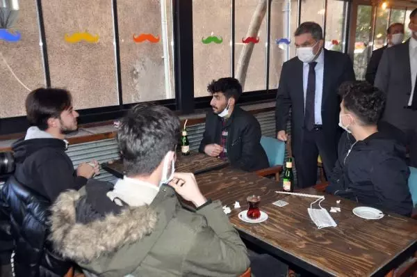 Karaman Valisi'nden uyarı: Kurallara uymazsak, mekanlar yeniden kapanır Karaman Valisi'nden uyarı: Kurallara uymazsak, mekanlar yeniden kapanır